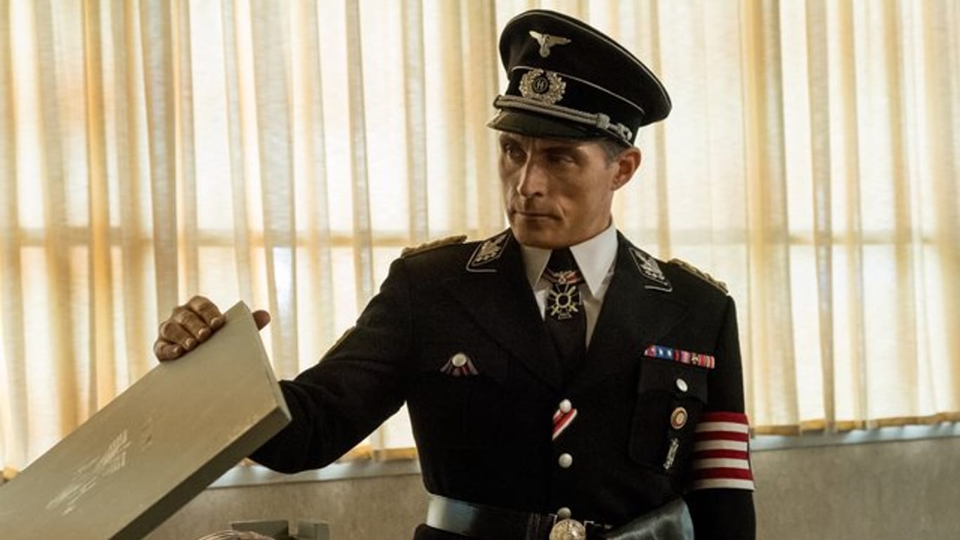 Rufus Sewell als Obergruppenführer John Smith in der Serie "The Man In The High Castle".
