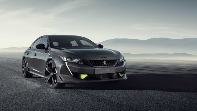 Kraft der zwei Elektro-Herzen: Peugeot zeigt auf dem Genfer Autosalon eine 508-Studie mit Plug-in-Hybrid und je einem E-Motor pro Achse.