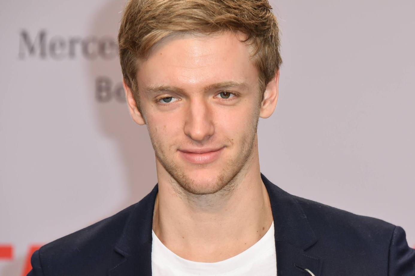 Timur Bartels: Der Schauspieler hat seinen Vater verloren.