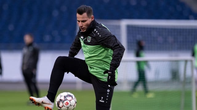 Hannovers Edgar Prib hat sich erneut verletzt.