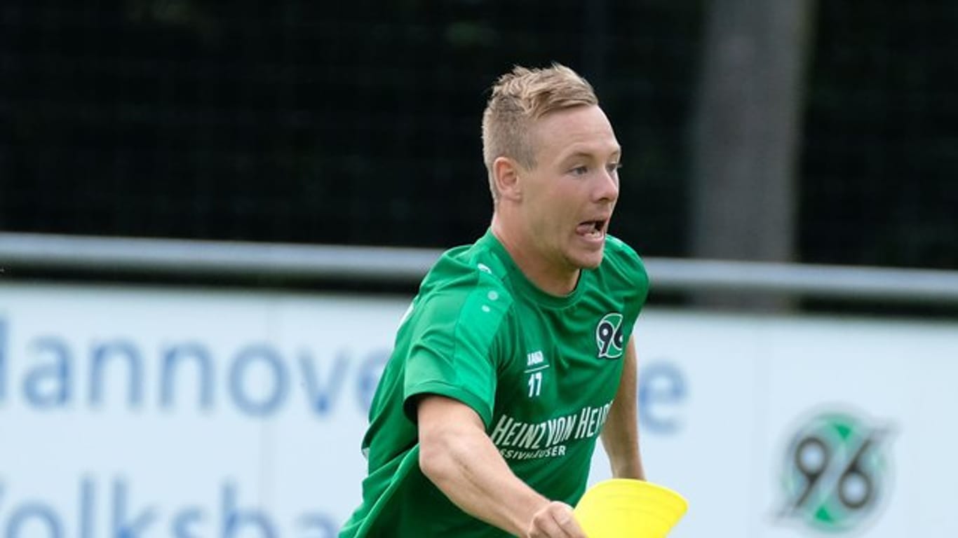 Uffe Bech soll bei Hannover 96 helfen erstklassig zu bleiben.
