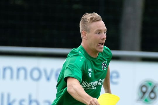 Uffe Bech soll bei Hannover 96 helfen erstklassig zu bleiben.