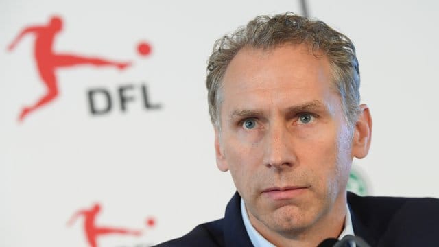 Ansgar Schwenken hat als Mitglied der Geschäftsleitung der DFL den Sportreport vorgestellt. Ansgar Schwenken hat als Mitglied der Geschäftsleitung der DFL den Sportreport vorgestellt.