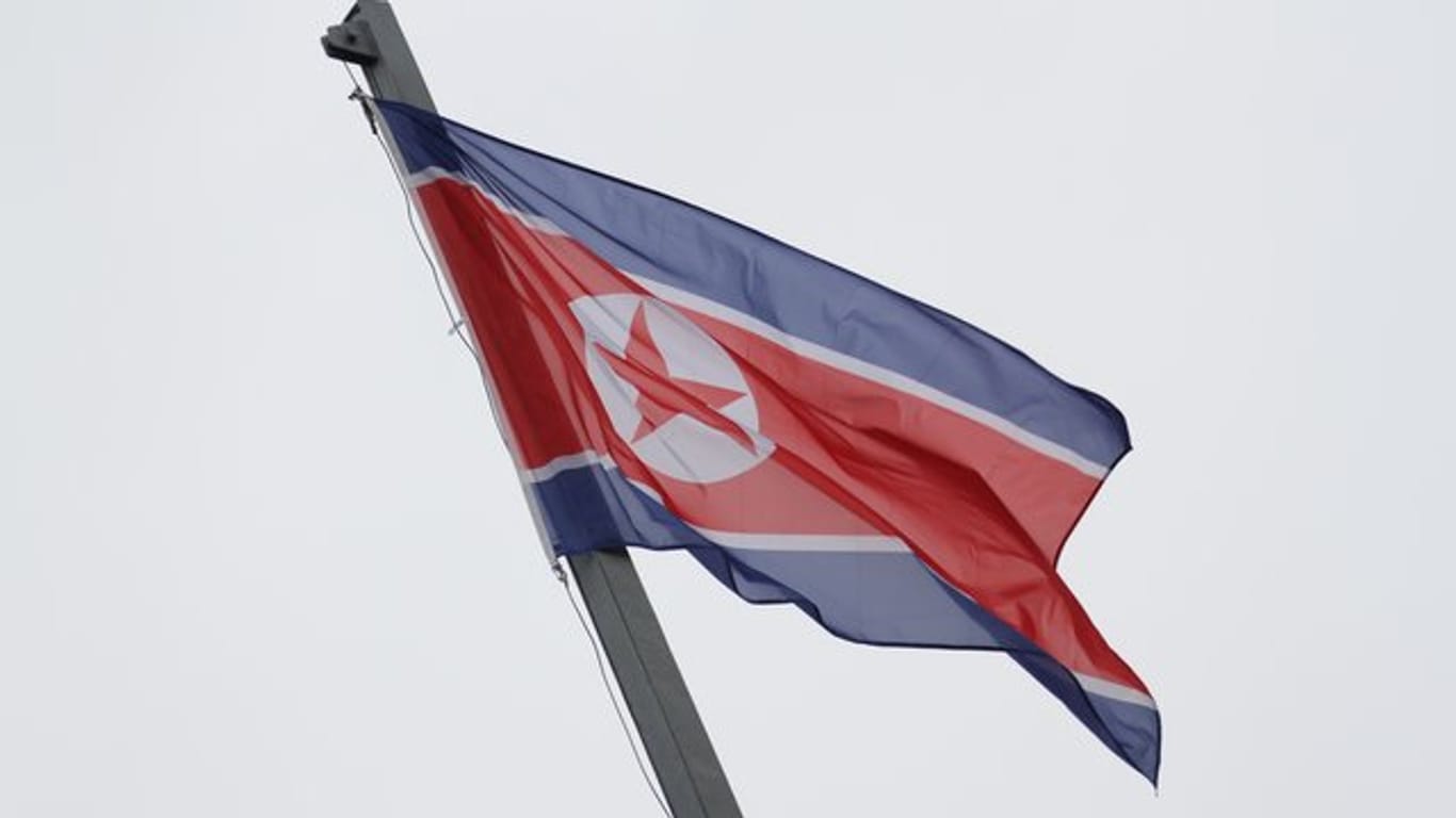Die Flagge Nordkoreas.