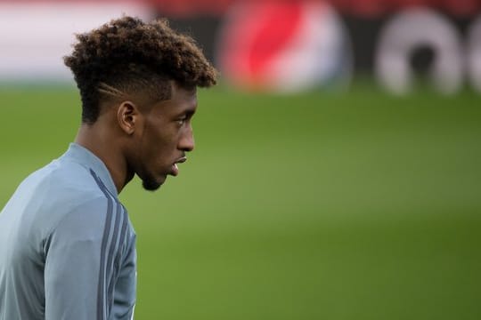 Kingsley Coman droht dem FC Bayern München erneut verletzungsbedingt auszufallen.