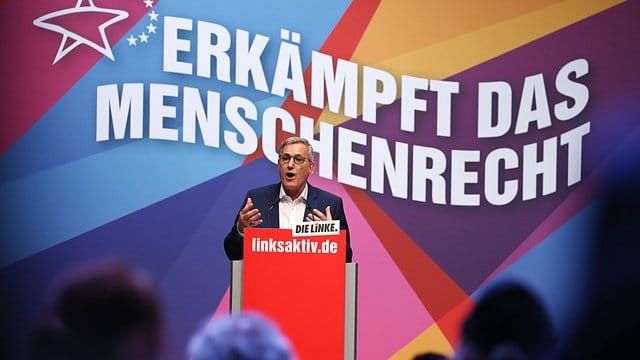 Bernd Riexinger bei seiner Rede auf dem Europawahl-Parteitag in Bonn.