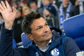 Schalkes Sportvorstand Christian Heidel kündigte seinen Rückzug an.