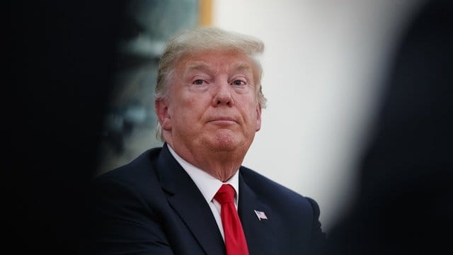US-Präsident Donald Trump hatte europäische Länder aufgefordert, gefangene IS-Kämpfer bei sich vor Gericht zu stellen. US-Präsident Donald Trump hatte europäische Länder aufgefordert, gefangene IS-Kämpfer bei sich vor Gericht zu stellen.
