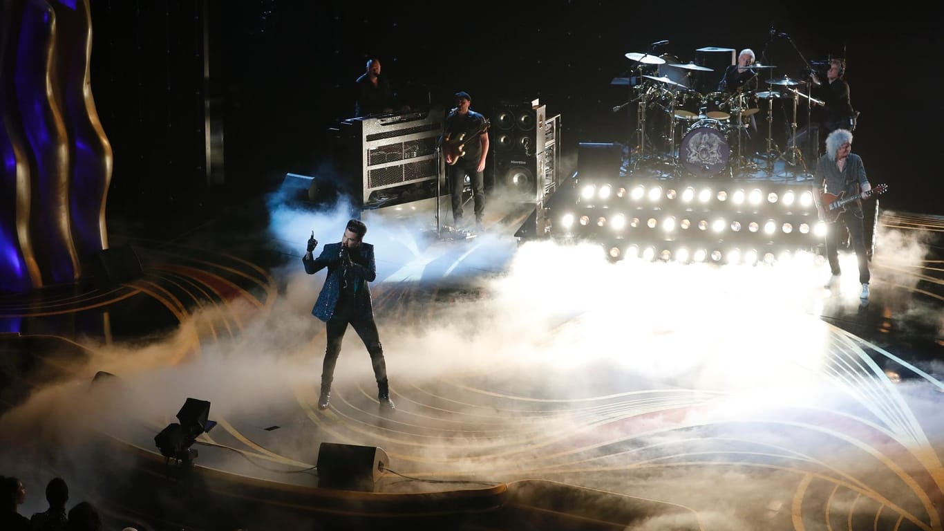 Oscar-Verleihung: Adam Lambert eröffnete die Show mit Queen.