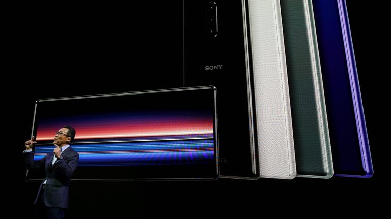 Sony-Chef Mitssuya Kishida präsentiert das neue Sony Xperia 1: "Wir wollen das Smartphone neu definieren", sagt Kishida.
