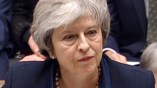 Müde: Premierministerin Theresa May nach einer ihrer zahlreichen Niederlagen im britischen Unterhaus. Müde: Premierministerin Theresa May nach einer ihrer zahlreichen Niederlagen im britischen Unterhaus.