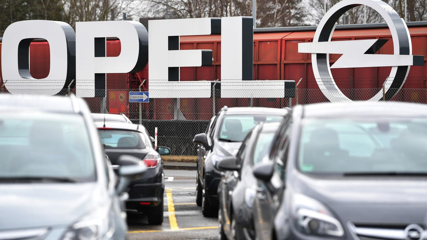 Opel: Der Sanierungsplan des Eigners PSA zeigt seine Wirkung.