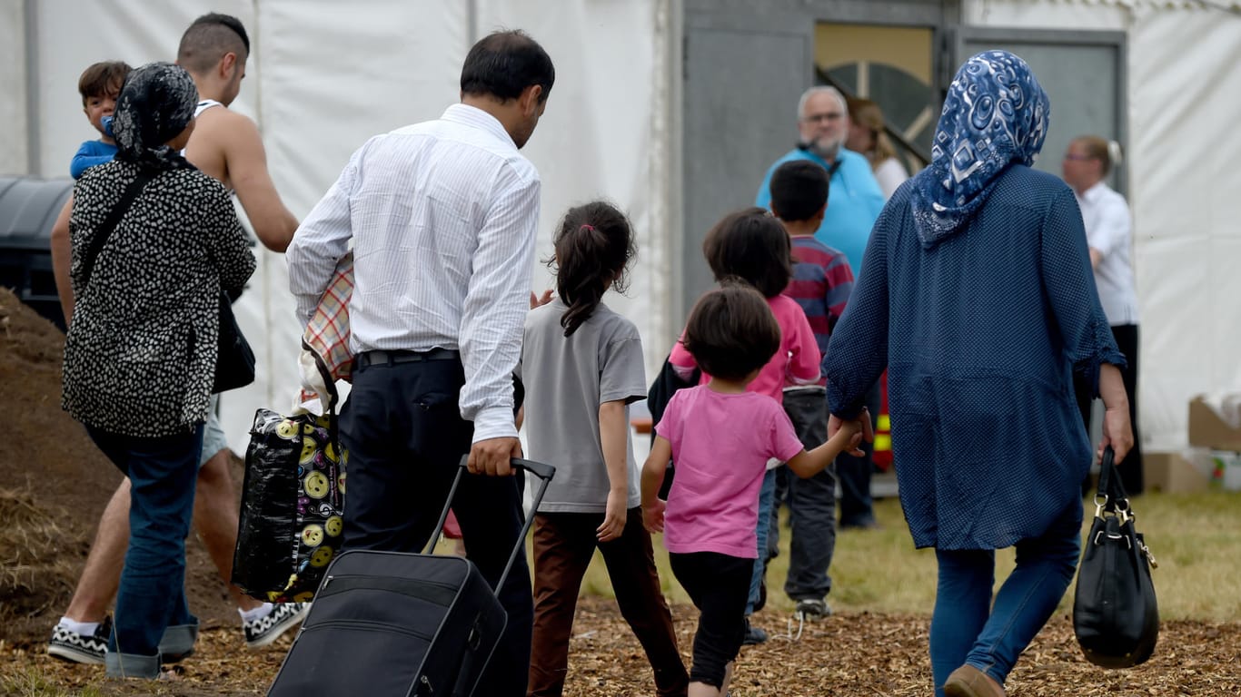 Flüchtlinge in einer Erstaufnahmeeinrichtung in Rendsburg: Im Jahr 2018 bewilligte das Bundesverwaltungsamt 3.260 Anträge für den Familiennachzug subsidiärer Schutzberechtigter.