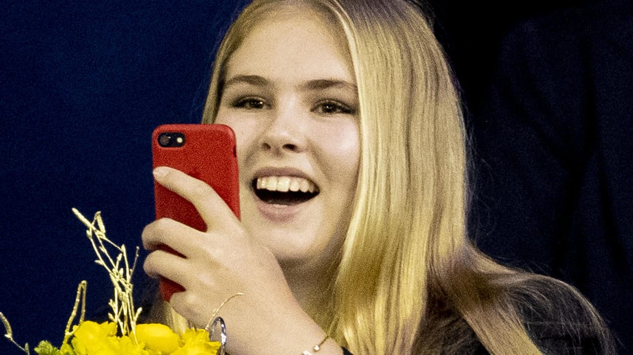 Prinzessin Amalia der Niederlande: Ihr Vater erteilte Handyverbot.