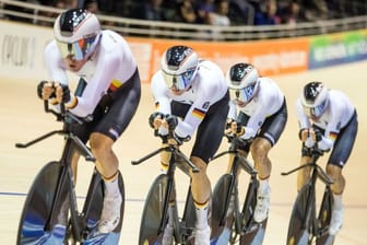 Der deutsche Bahnrad-Vierer kämpft um das Olympia-Ticket.