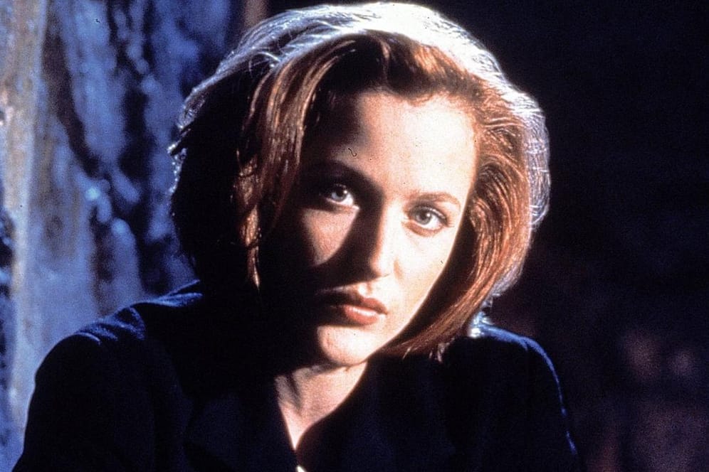 Scully (Gillian Anderson) in "Akte X": Frazsiska Pigulla war die deutsche Stimme der Agentin.