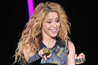 Shakira: Die Sängerin muss sich jetzt unangenehmen Fragen stellen.