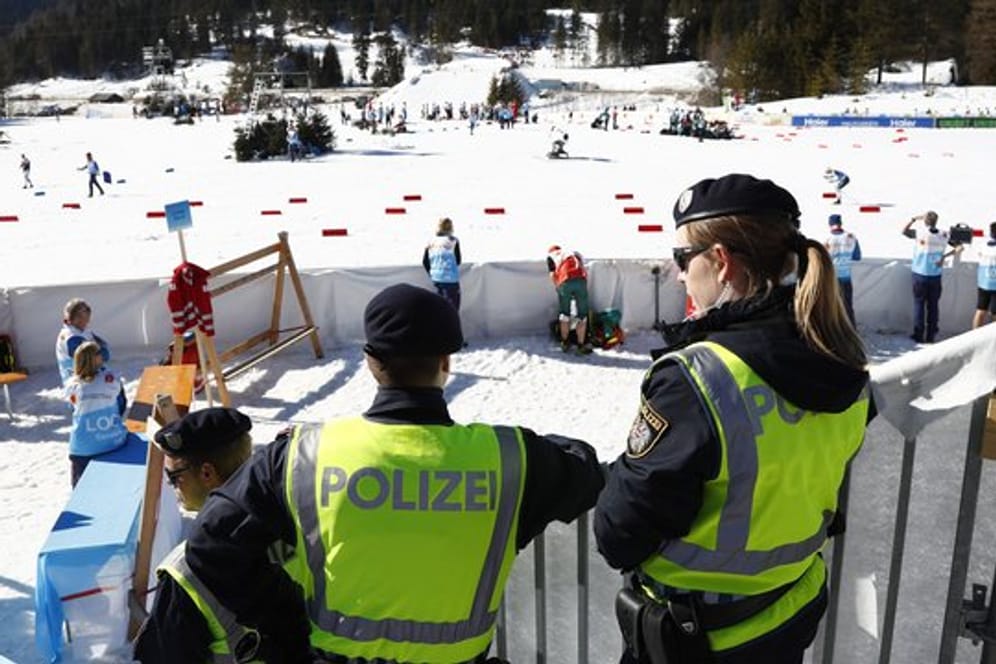 Bei der Nordischen Ski-WM in Seefeld gab es Razzien.
