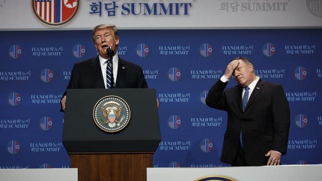 US-Präsident Trump gibt in Hanoi ein Abschlussstatement. US-Präsident Trump gibt in Hanoi ein Abschlussstatement.