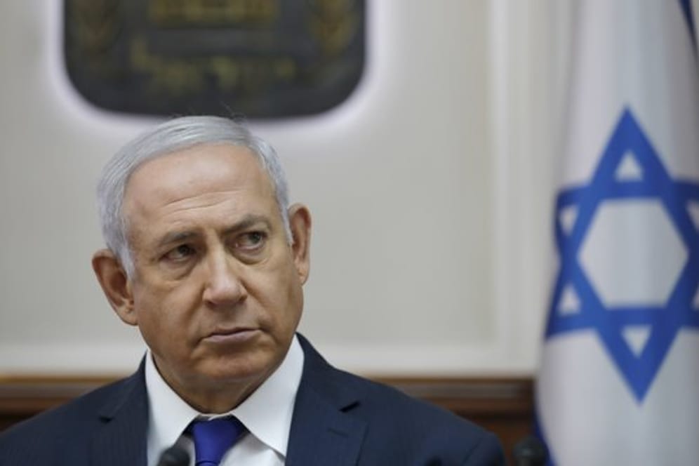 Benjamin Netanjahu im Oktober während einer der wöchentlichen Kabinettssitzungen in Jerusalem.