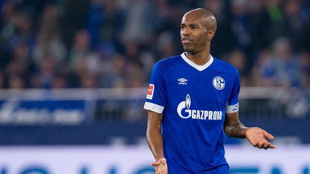 Trotz seines Winterpausen-Wechsels hegt der Brasilianer Naldo keinen Groll gegen Schalkes scheidenden Manager Heidel. Trotz seines Winterpausen-Wechsels hegt der Brasilianer Naldo keinen Groll gegen Schalkes scheidenden Manager Heidel.