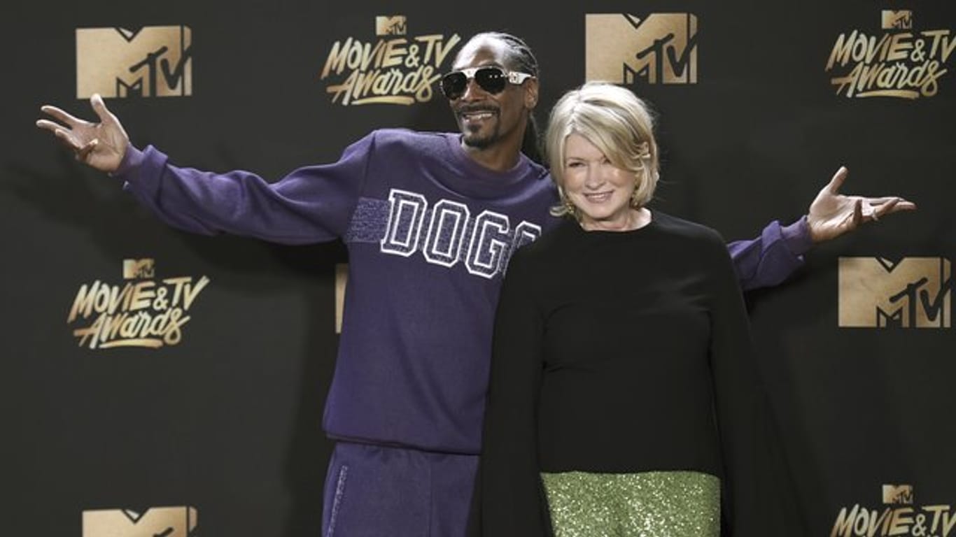 Snoop Dogg und Martha Stewart sind beide in der Cannabis-Branche tätig.