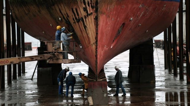 In der Werft: Die "Gorch Fock" war zuletzt vor knapp 40 Jahren vollständig technisch untersucht und dokumentiert worden.