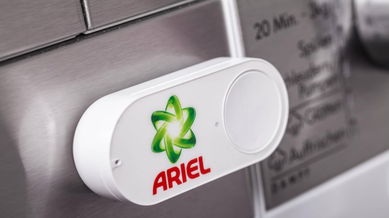 Ein Amazon Dash Button der Marke Ariel