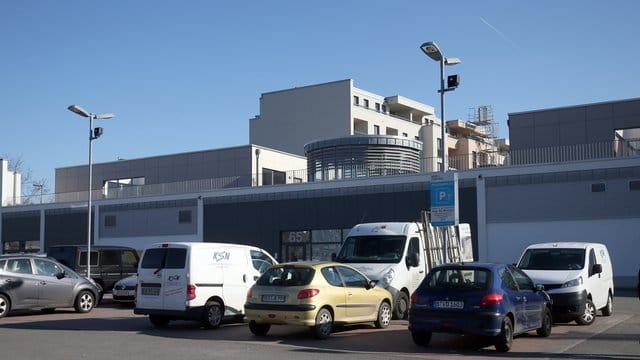 Auf dem Dach der Lidl-Filiale an der Bornholmer Straße im Bezirk Prenzlauer Berg sind Wohnungen entstanden.