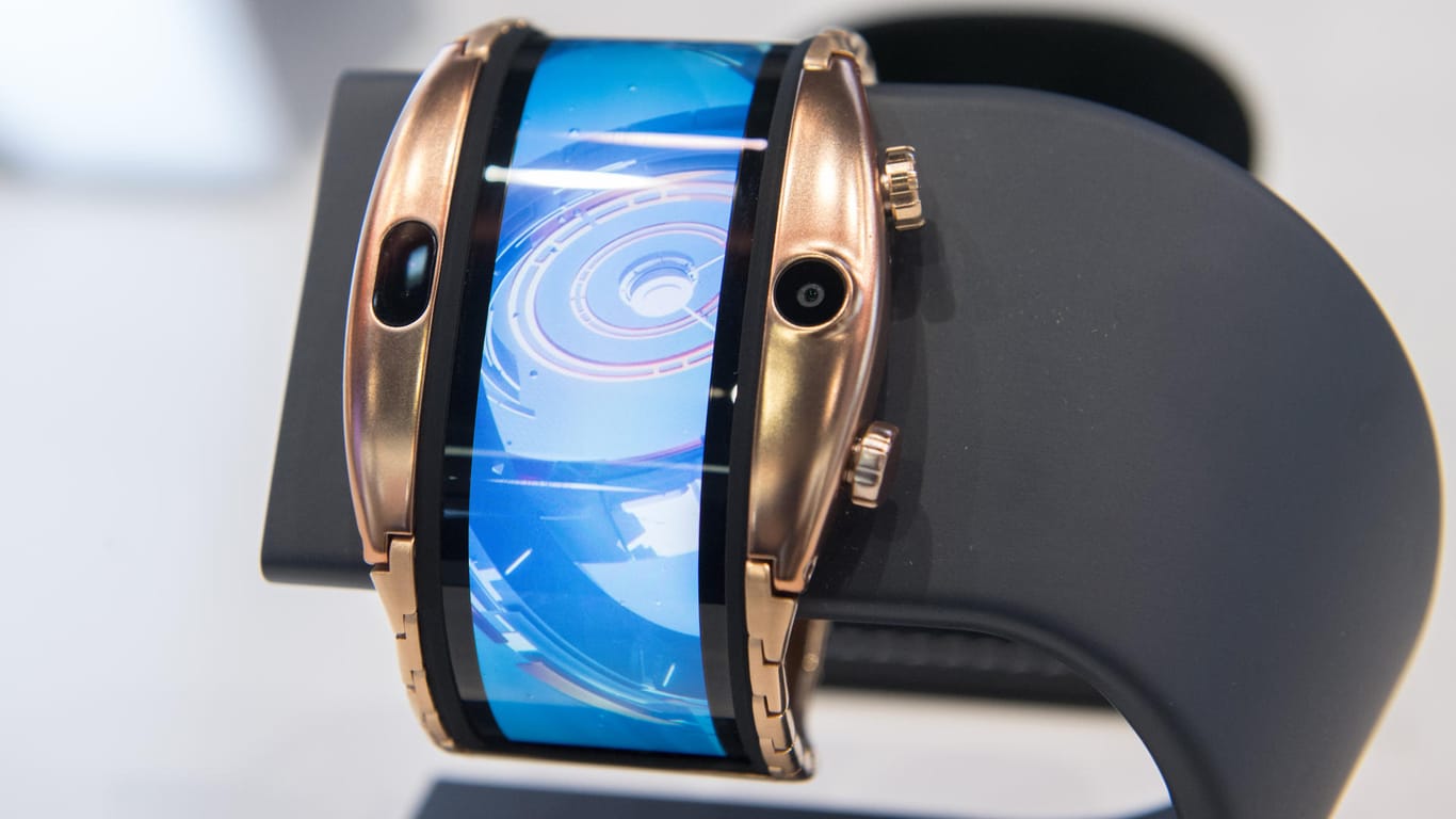 Smart Watch von Nubia mit einem flexiblen Display: Die Nubia Alpha richtet sich vor allem an Technikfans.