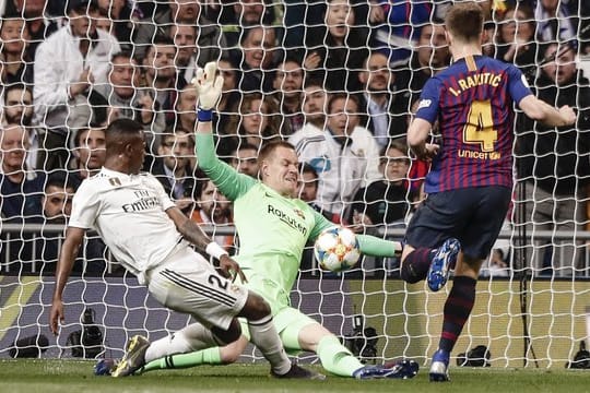 Der nächste Classico zwischen Real Madrid und dem FC Barcelona findet bereits am Samstagabend statt.