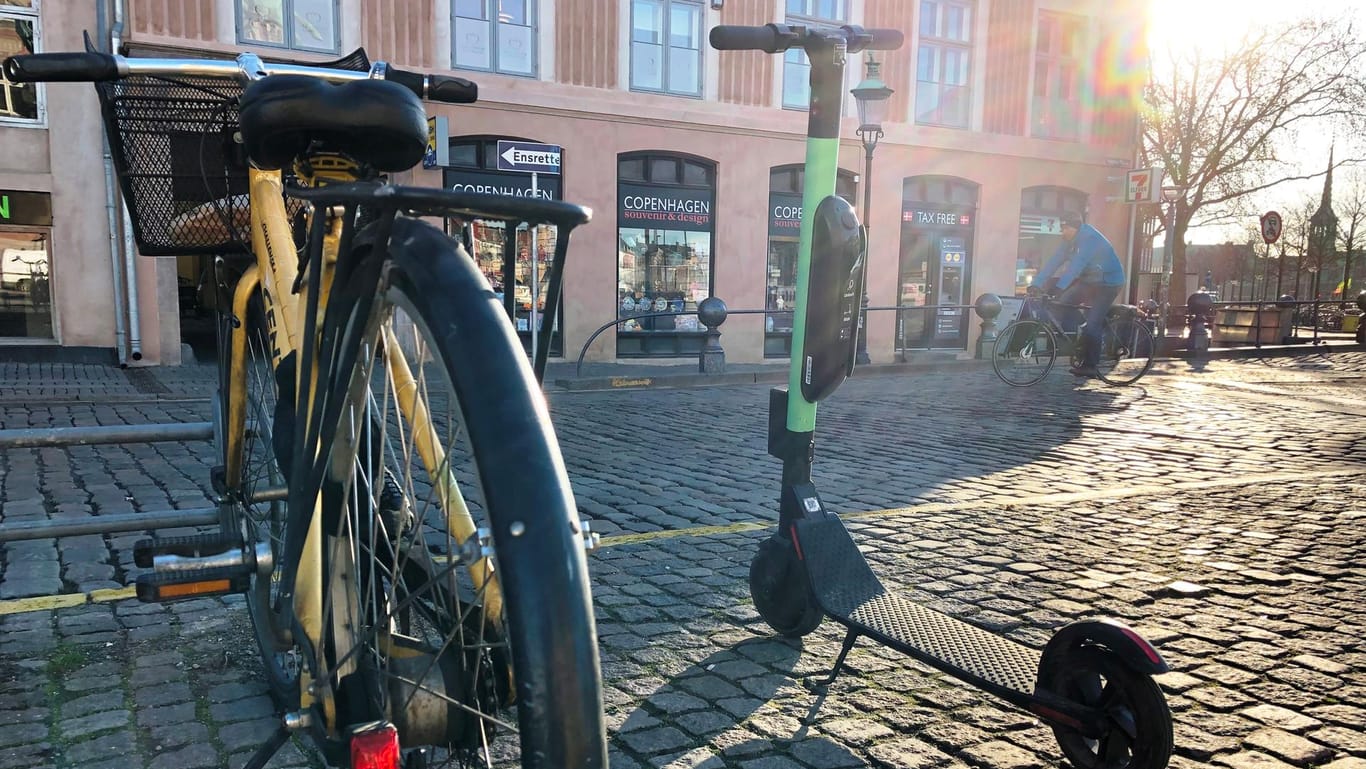 E-Scooter in Kopenhagen: In Skandinavien ist der Trend aus den USA schon im Einsatz.