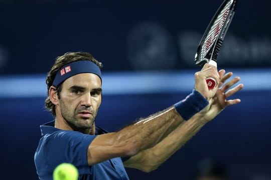 Tennisstar Roger Federer greift in Dubai nach dem 100.