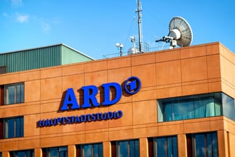 Das ARD-Hauptstadtstudio (Symbolbild): Der ARD-Vorsitzende Ulrich Wilhelm wünscht sich eine europäische digitale Plattform.