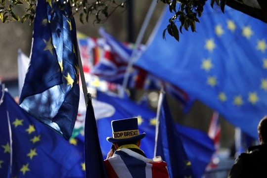 Brexit-Gegner bei einer Protestveranstaltung in der Nähe des britischen Parlaments.