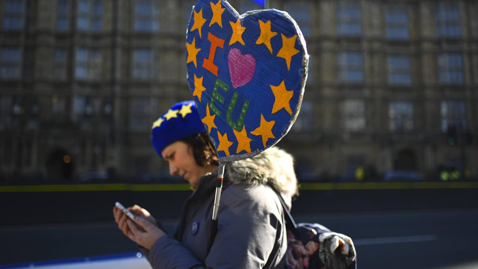 Anti-Brexit Demonstranten in London: Nach wochenlangen Stillstand in den Verhandlungen zeichnet sich nun doch eine Lösung für den Brexit ab.