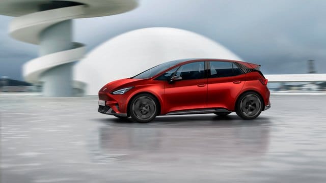 Unter Strom: Auf dem Genfer Autosalon präsentiert Seat die Elektrostudie el-born.