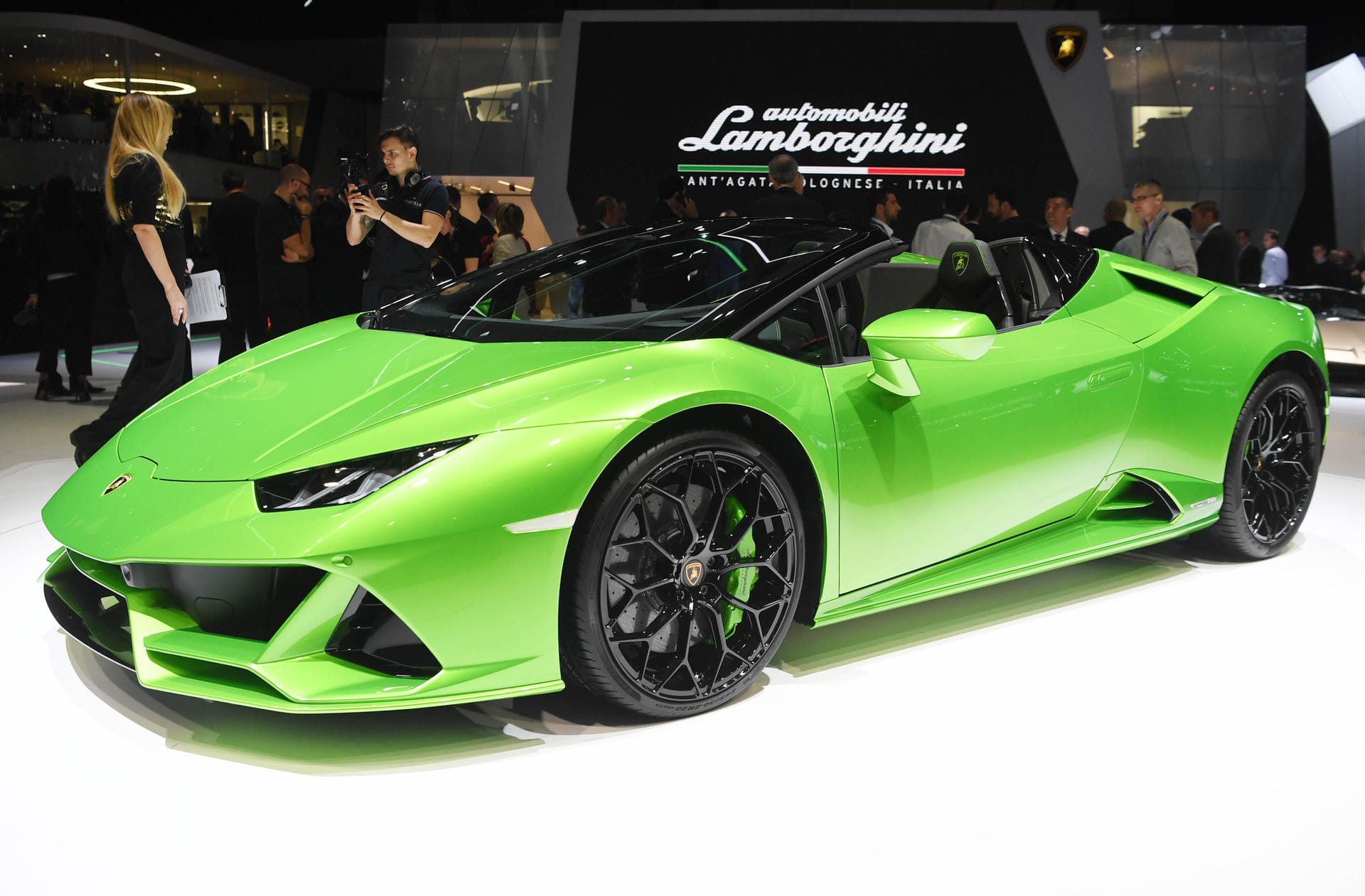 Schnelles Cabrio: Lamborghini präsentiert den Huracán Evo Spyder.