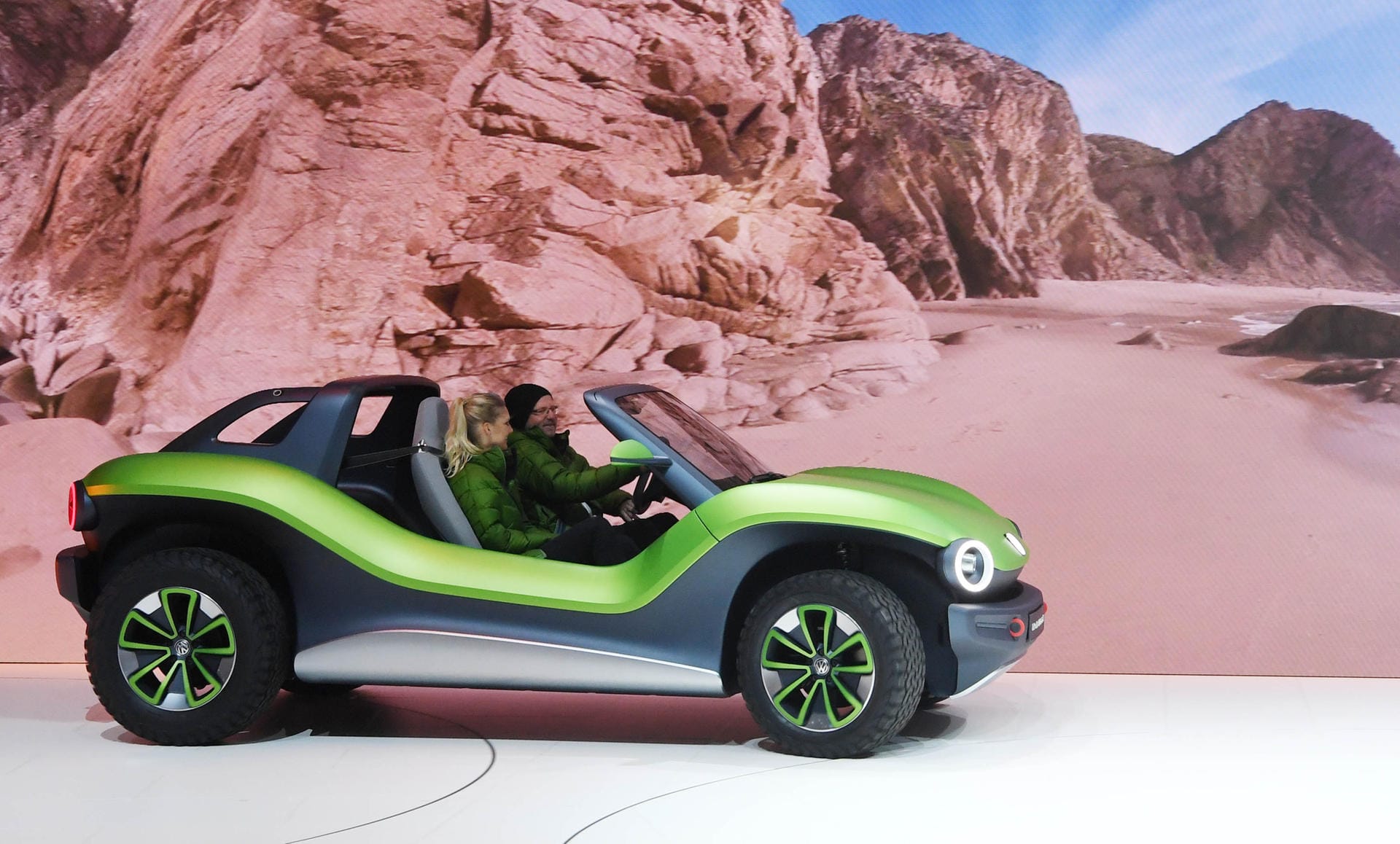 VW ID. Buggy Concept: In den kommenden zwei Jahren soll die Produktion des Elektroautos beginnen.