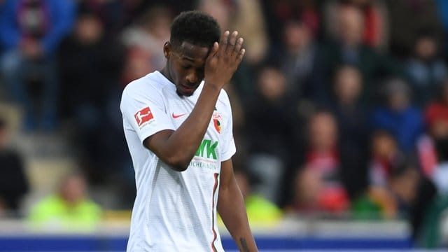 Reece Oxford wurde für drei Spiele gesperrt.