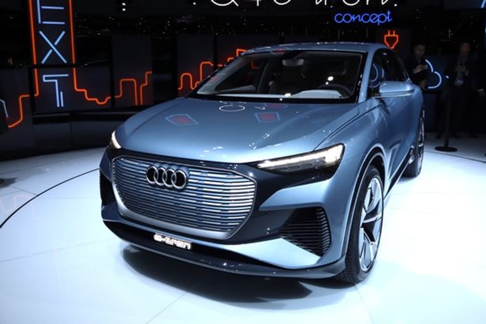 Für 2021 als Serienmodell geplant: Der Crossover Audi Q4 e-tron, in Genf noch mit dem Zusatz "concept" versehen.