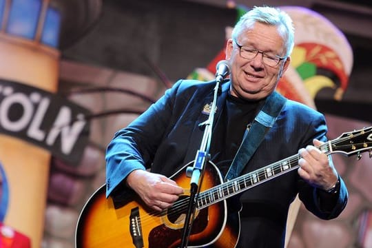 Kabarettist Bernd Stelter bei der "Großen Kölner Mädchensitzung" 20124 in Köln.