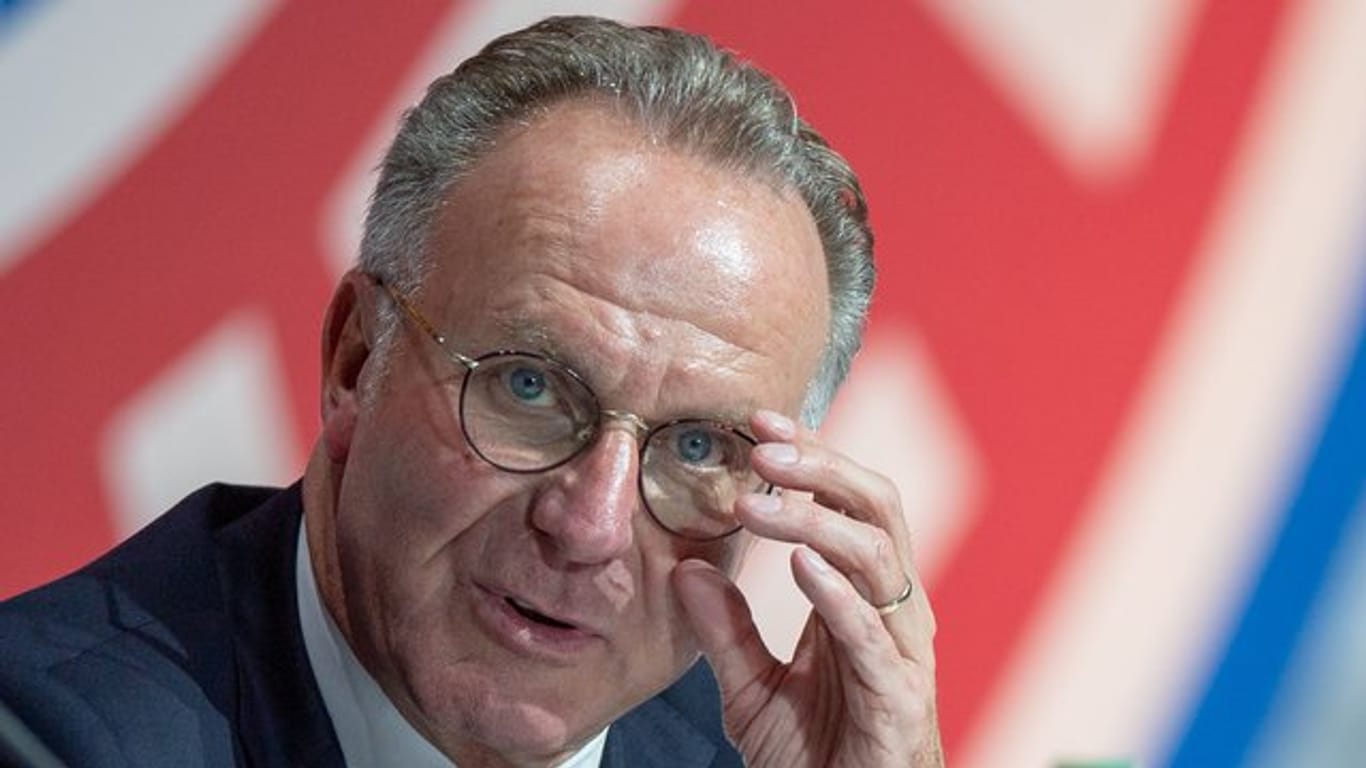 Irritiert: Bayern-Vorstandsboss Karl-Heinz Rummenigge.