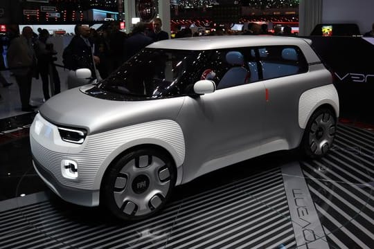 Der Panda lässt grüßen: Wie einst das gleichnamige Kleinwagenmodell, ist der Fiat Centoventi als Auto für eine breite Käuferschicht gedacht.