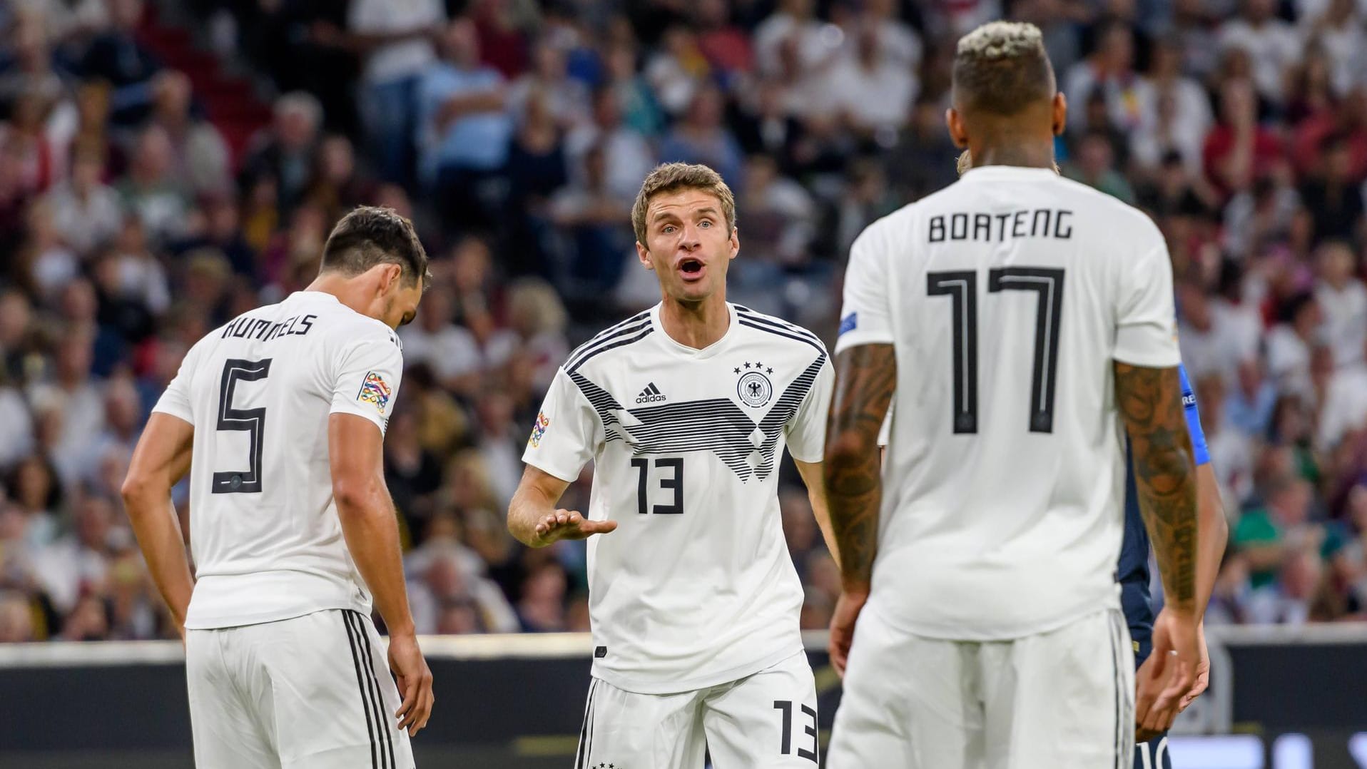 Von nun an sind Mats Hummels (l.), Thomas Müller (m.) und Jerome Boateng nicht mehr im DFB-Trikot zu sehen.