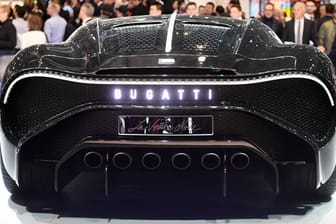 Der Bugatti „La Voiture Noire“ auf dem Genfer Autosalon.