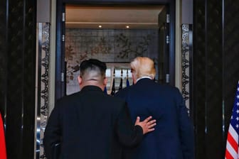 Donald Trump und Kim Jong Un: Die US-Regierung hält einen Deal mit Nordkorea bis 2020 für möglich.