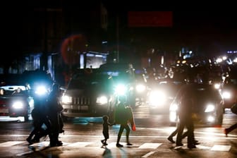 Stromausfall in Venezuela: Ein Stromausfall führte am gestrigen Abend in einem Großteil von Venezuela zu Zugausfällen und chaotischen Verkehrsbedingungen.