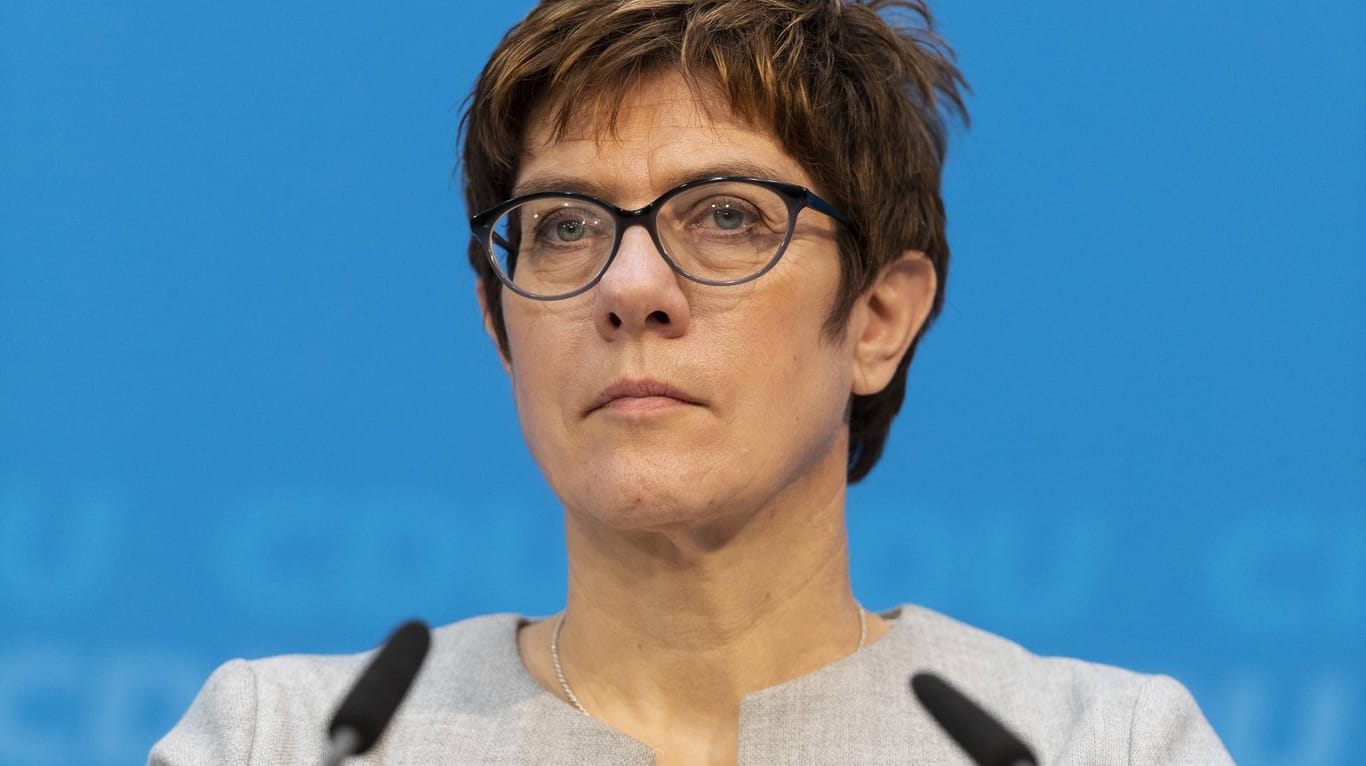 Annegret Kramp-Karrenbauer: Die CDU-Vorsitzende wäre eine denkbare Nachfolgerin von Angela Merkel im Kanzleramt.