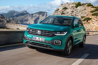 T-Cross: VW startet den SUV im Kleinformat ab Anfang Mai zu Preisen ab 17.975 Euro.